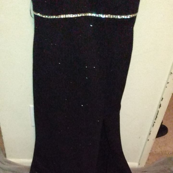 Dress - Picture 6 of 12